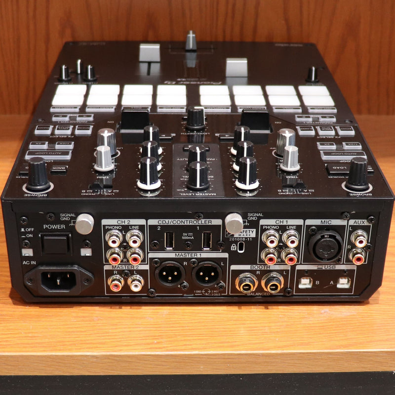 Pioneer DJM-S7 2-Channel Compact Battle Mixer