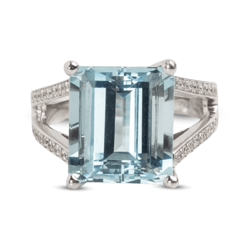 White Gold Aquamarine &amp; Diamond Ring