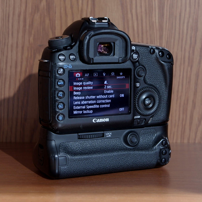 Canon EOS 5D Mark III Full Frame