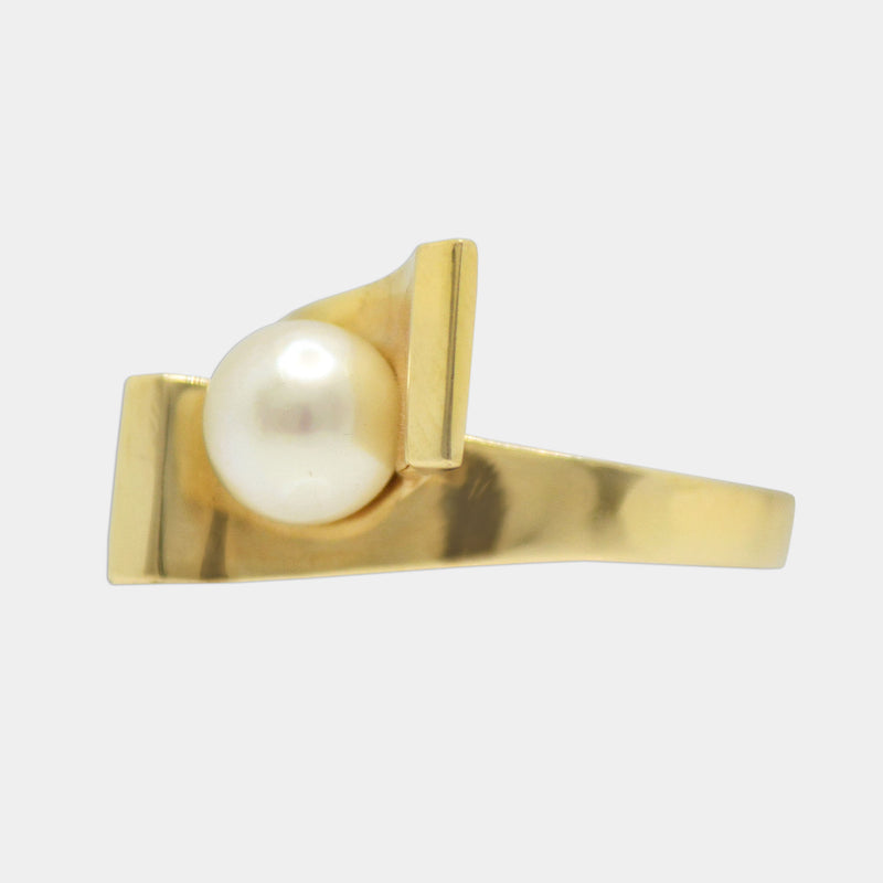 Fancy Pearl Ring