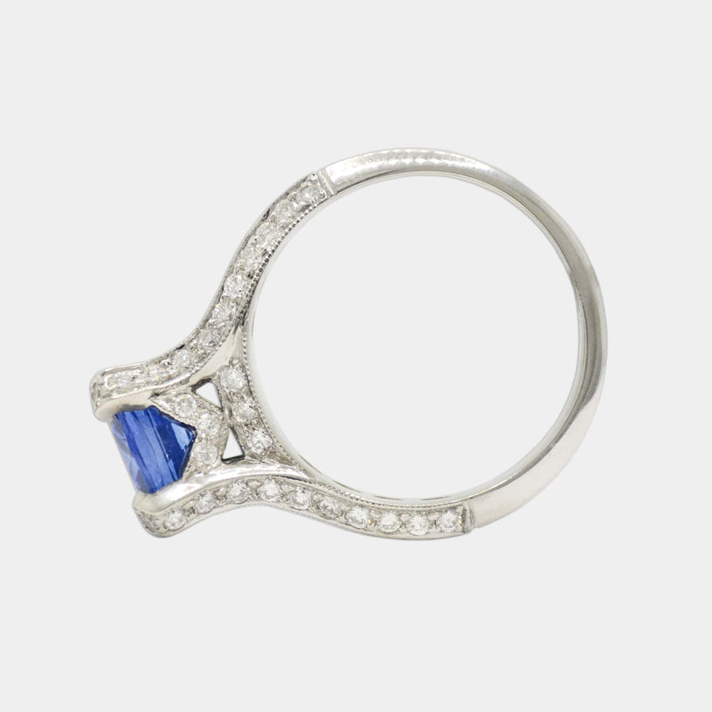 Oval Sapphire & Diamond Ring